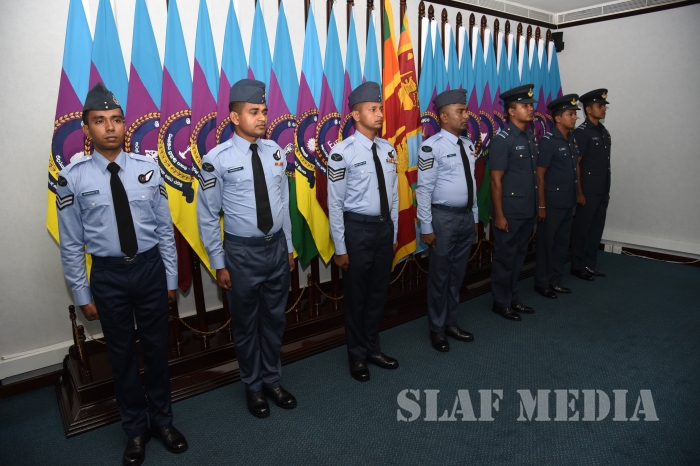 AWARDING OF FLYING BREVET AND FLIGHT ENGINEERING BREVETS